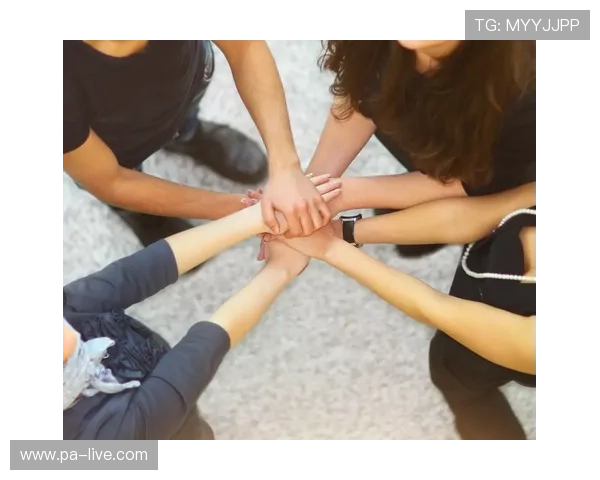 友谊与竞争并行赛场见证团队精神升华与彼此默契的完美融合 友谊与竞争并行赛场见证团队精神升华与彼此默契的完美融合